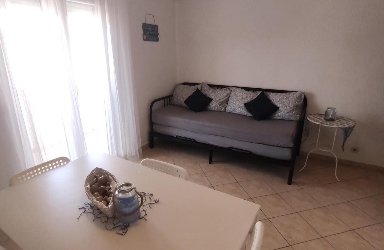 Vila Sentio Mare-Apartments Livaic Zeljko Pirovac Εξωτερικό φωτογραφία