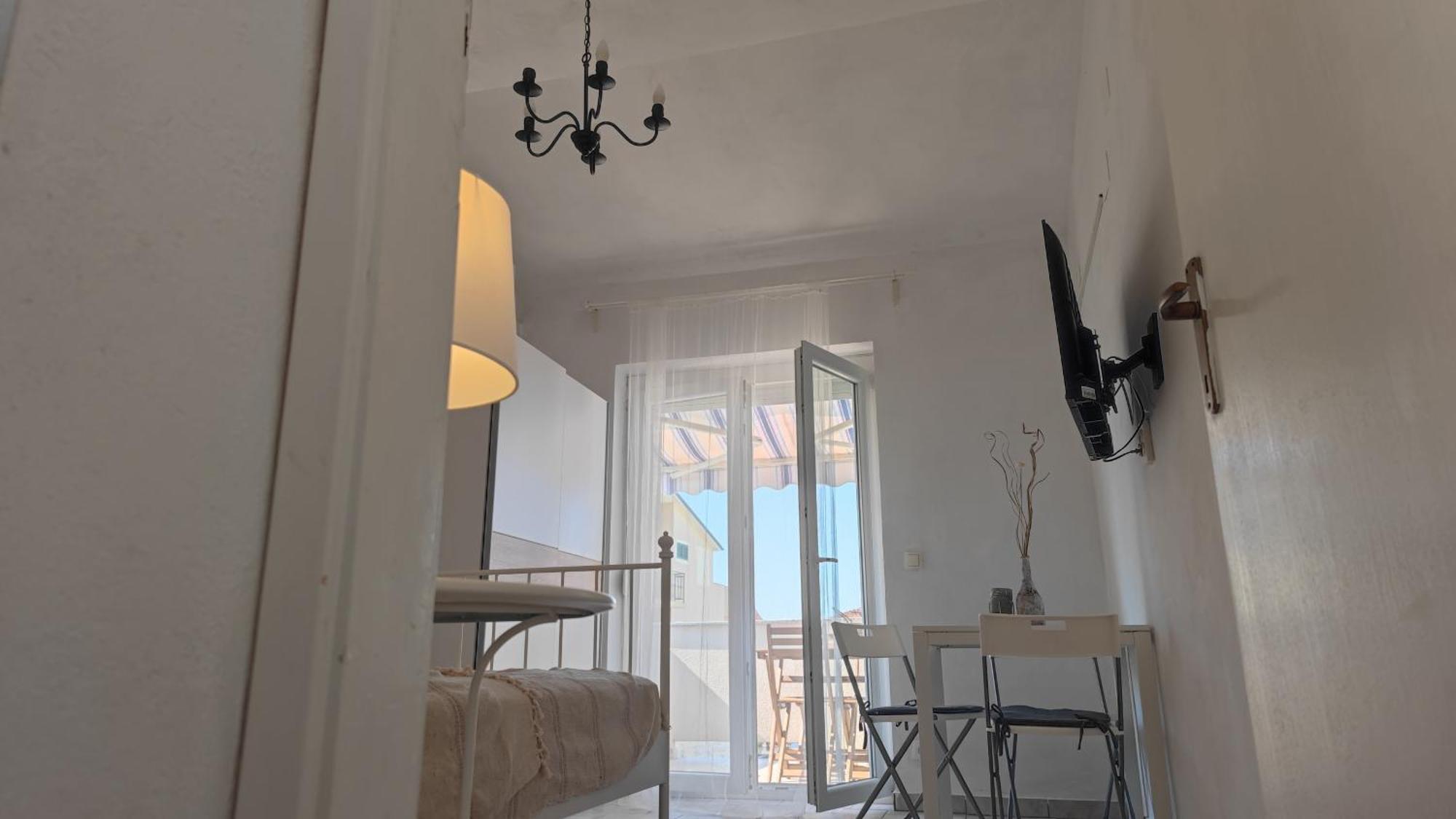 Vila Sentio Mare-Apartments Livaic Zeljko Pirovac Εξωτερικό φωτογραφία