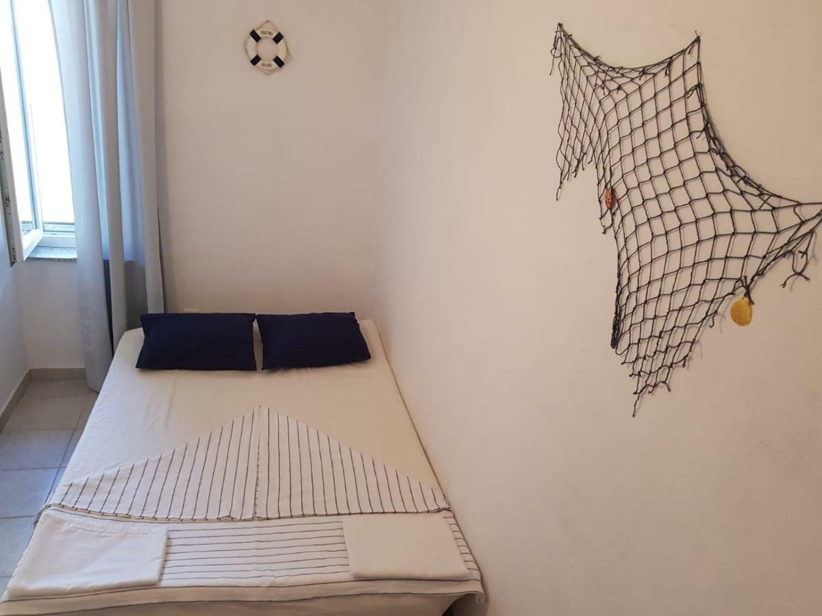 Vila Sentio Mare-Apartments Livaic Zeljko Pirovac Εξωτερικό φωτογραφία